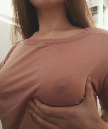 Искушенная красотка готова позаботиться о твоем расслаблении и удовлетворении. Открой новые грани наслаждения со мной. Обещаю, ты захочешь вернуться снова и снова! 15531, 20 лет